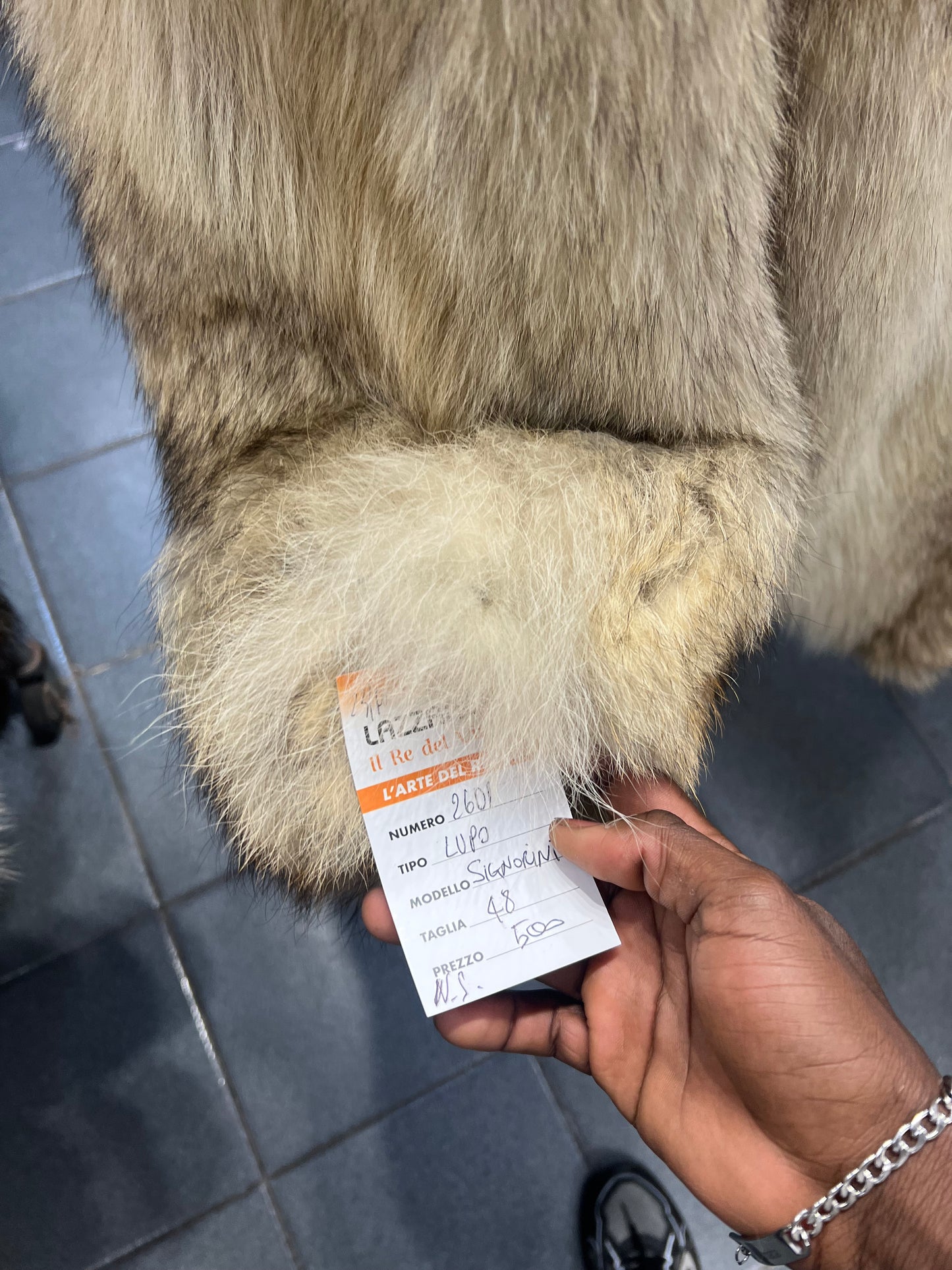 Manteau Fourrure en Loup taille :XL