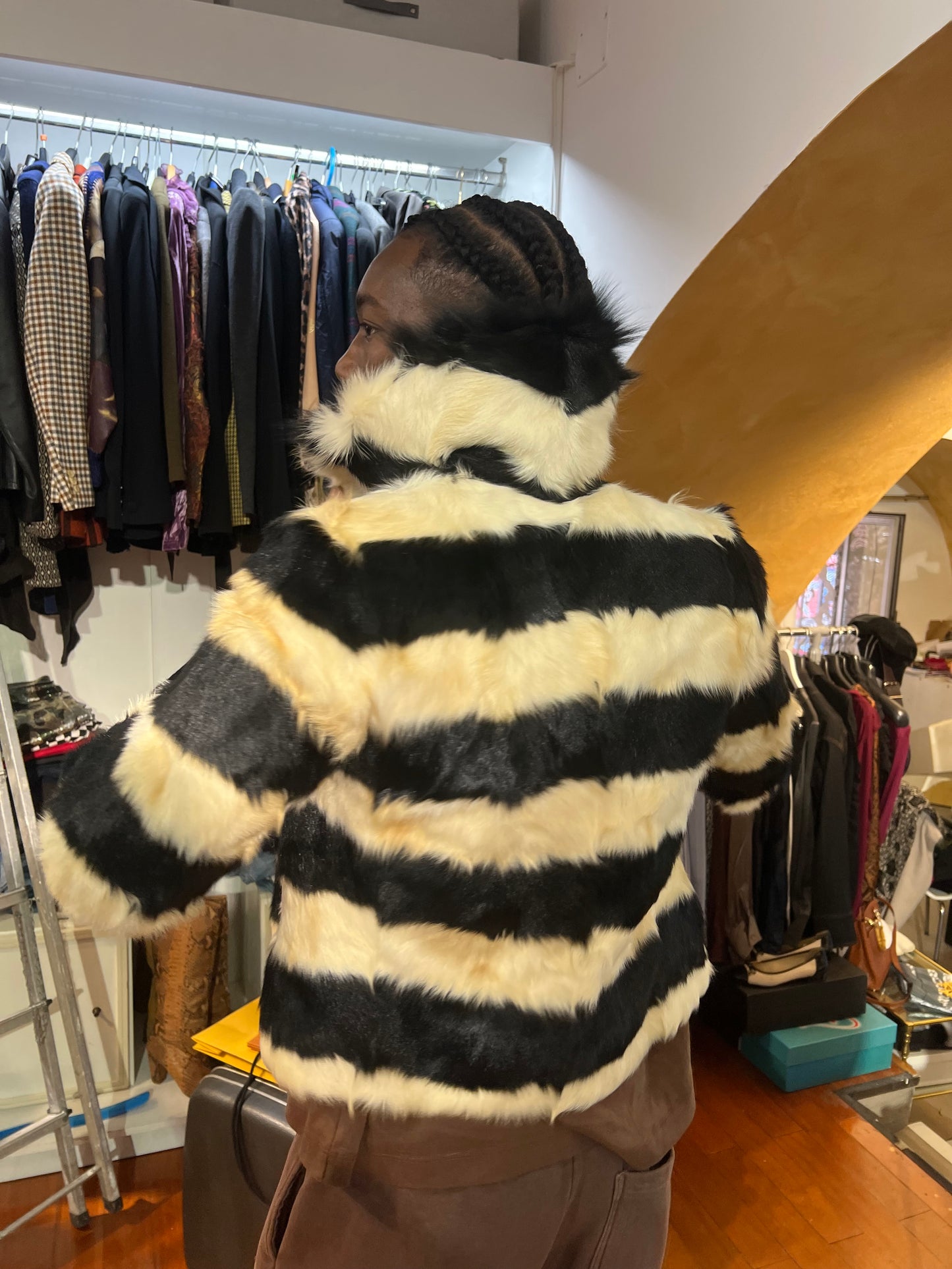 Veste courte en lapin