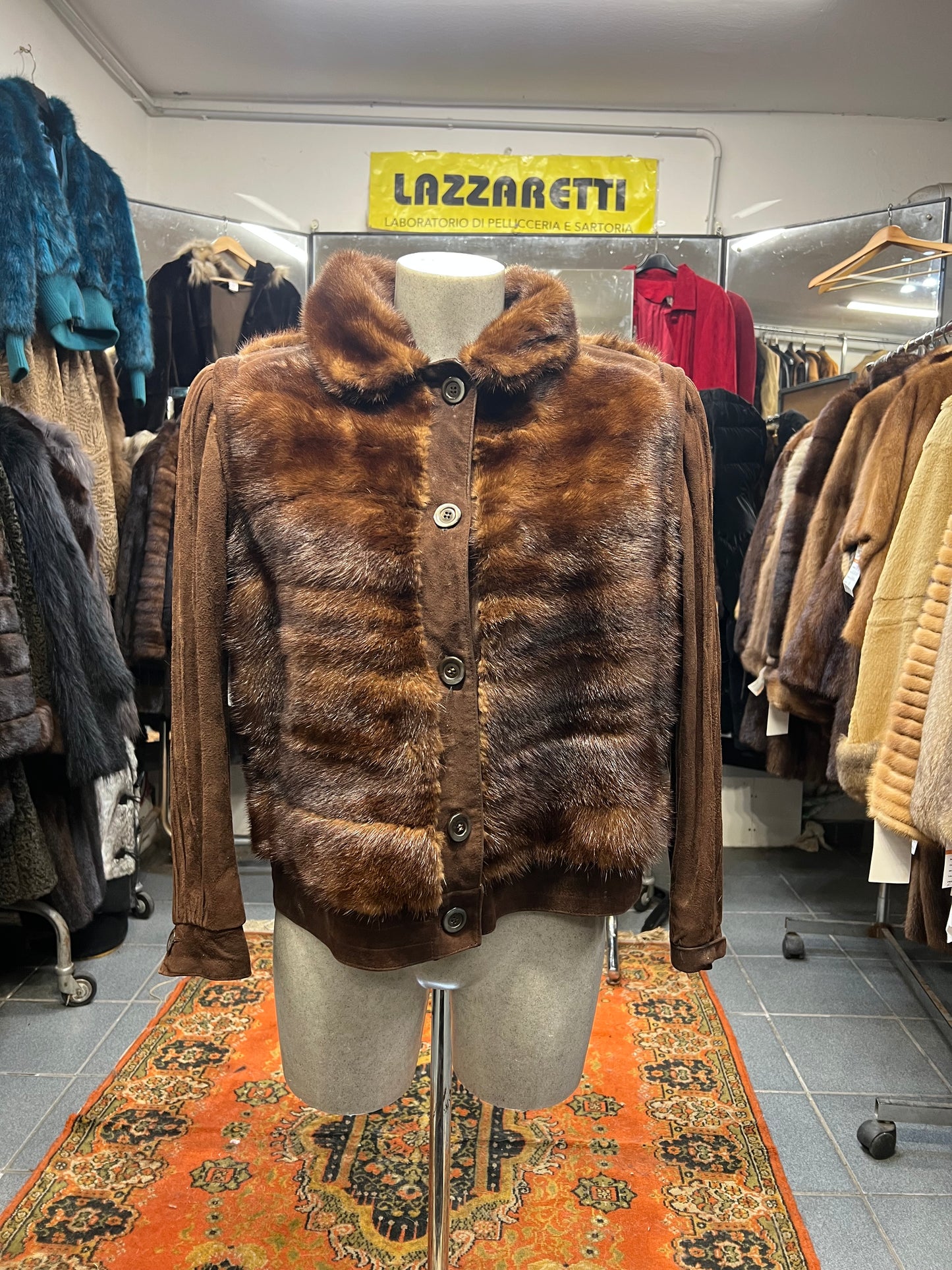 Cape en fourrure de vison