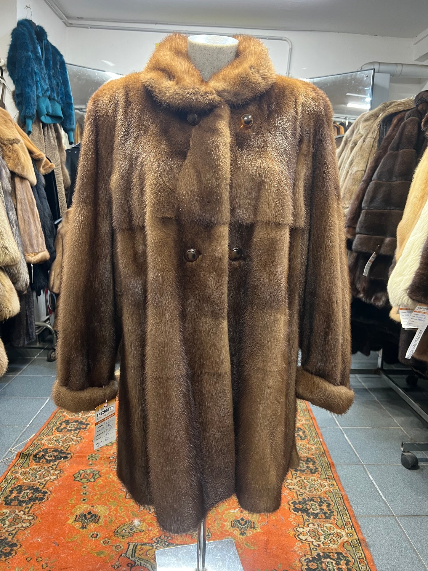 Manteau de vison 2527