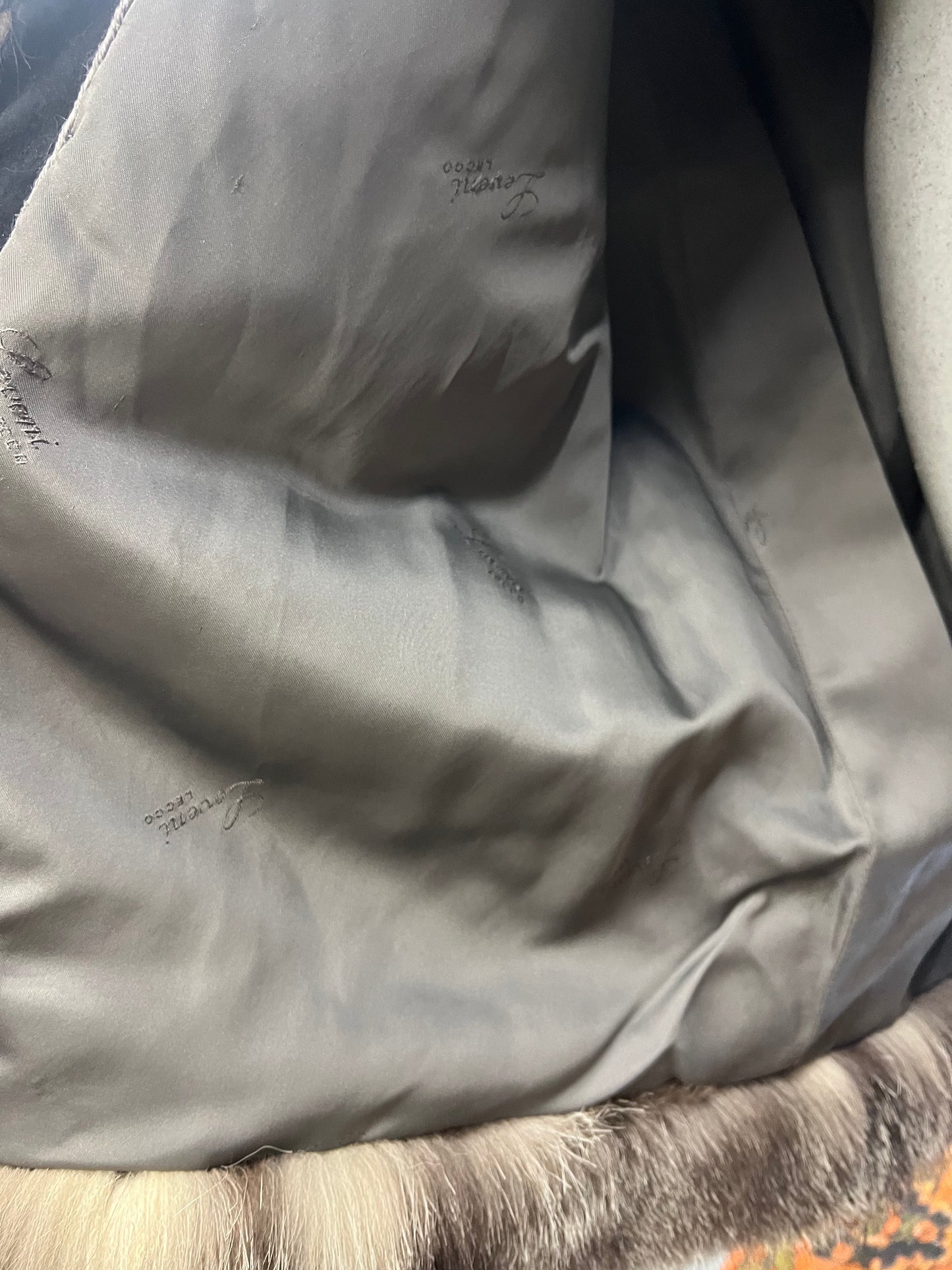 Manteau en fourrure de renard argenté 2745