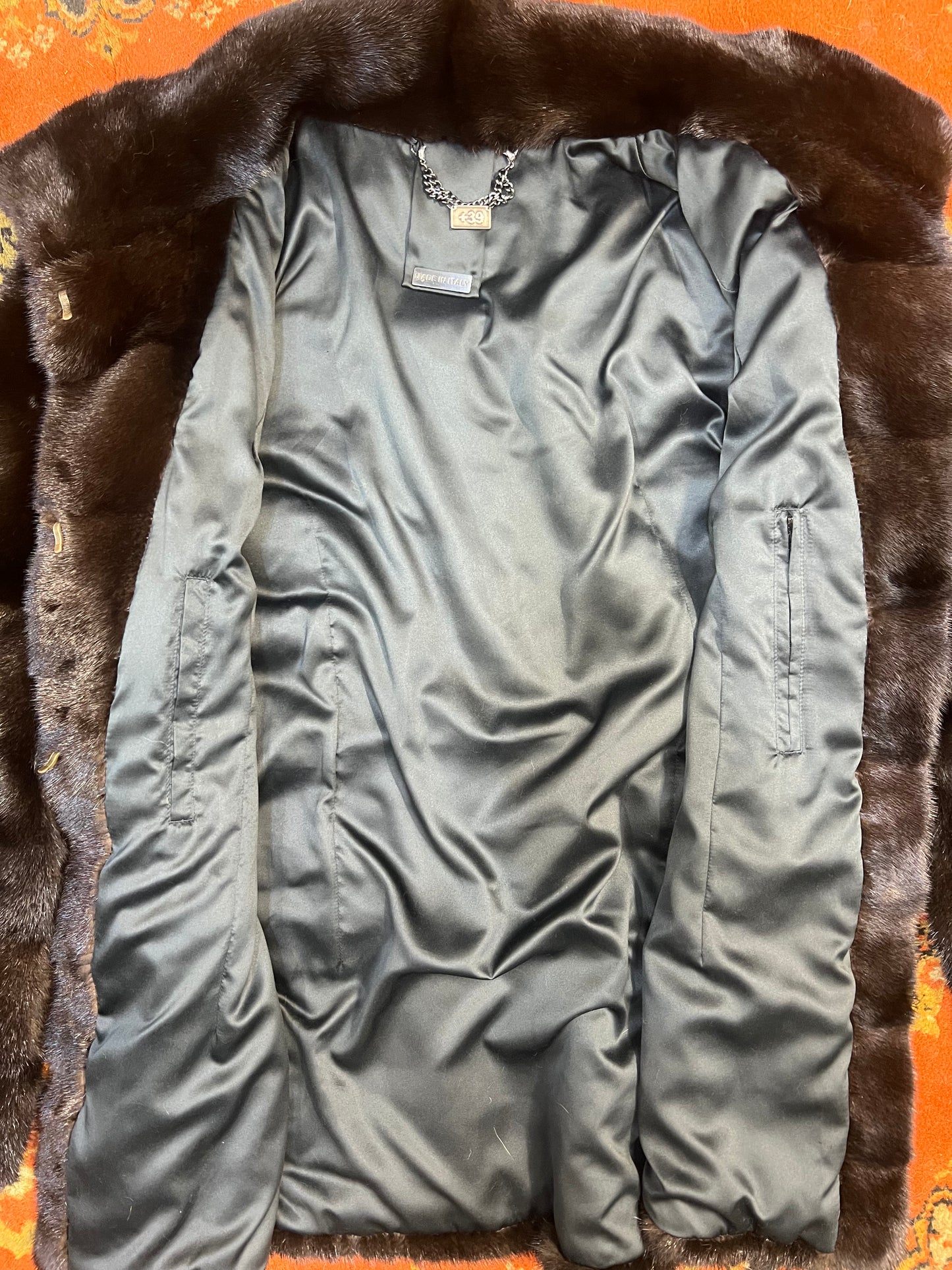 Manteau de vison foncé 2583