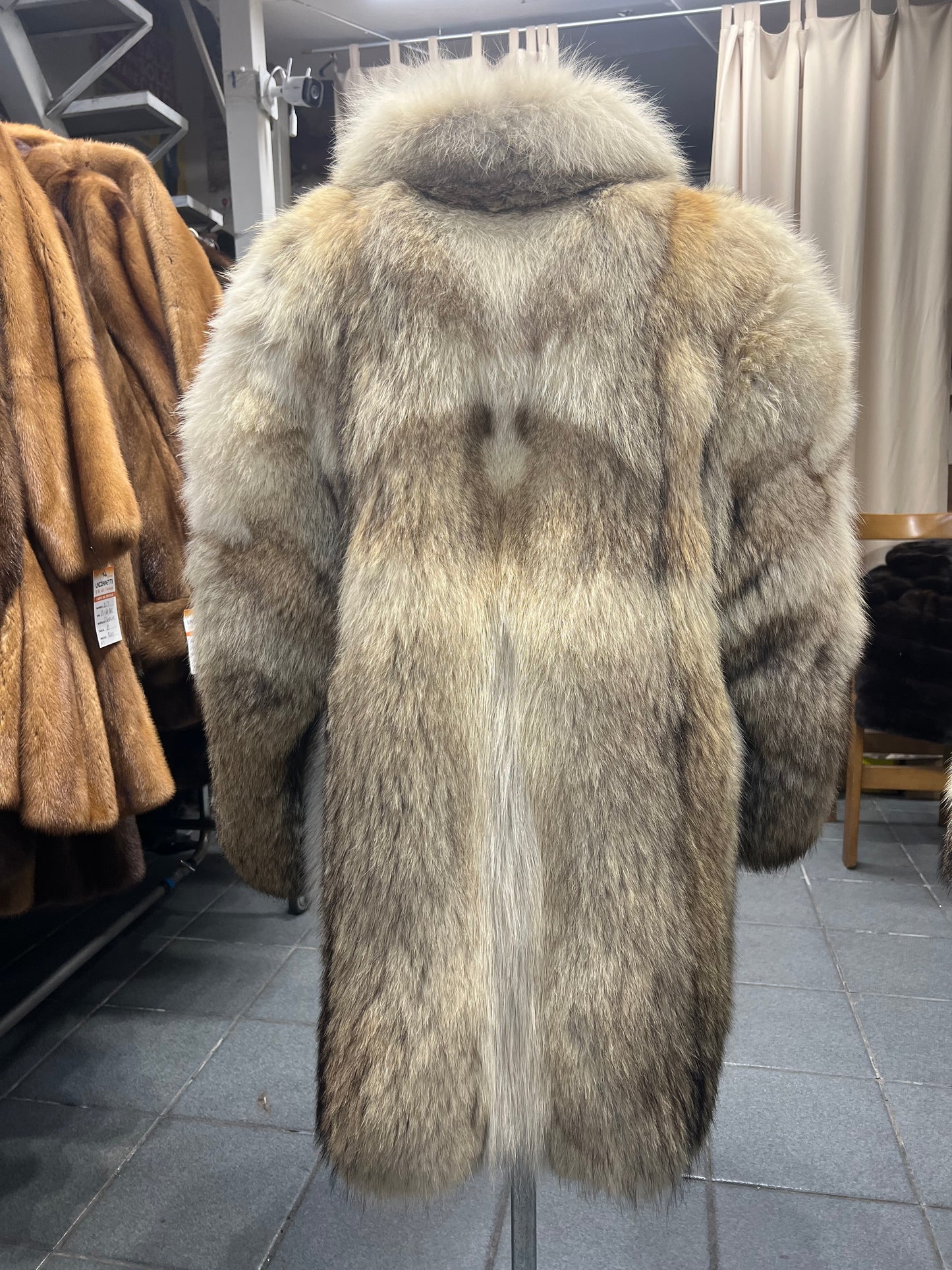 Manteau Fourrure en Loup taille :XL