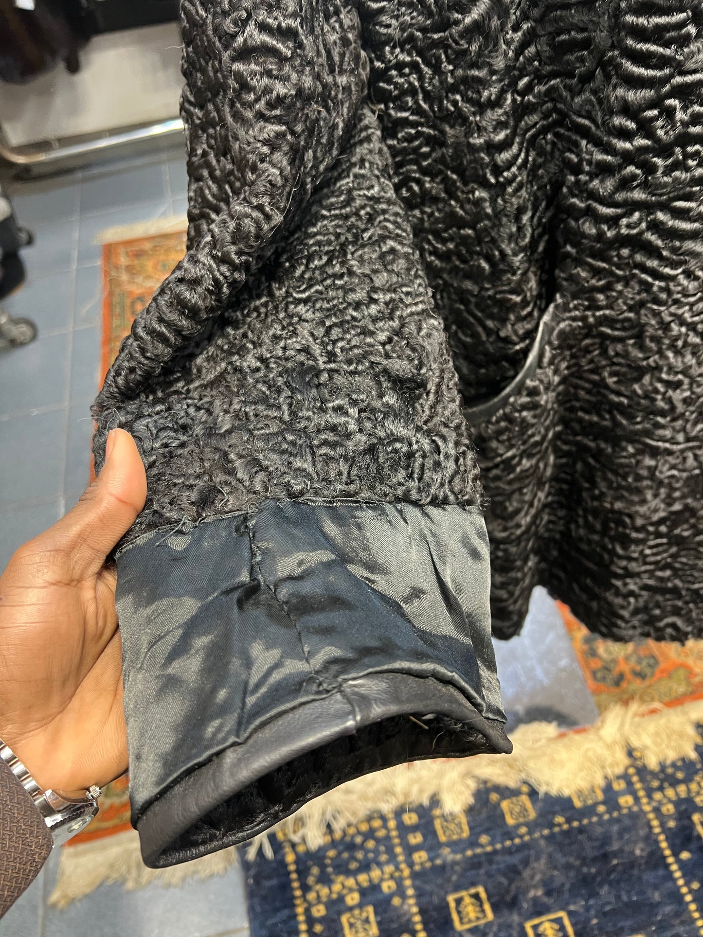 Manteau astrakan ( Persan)