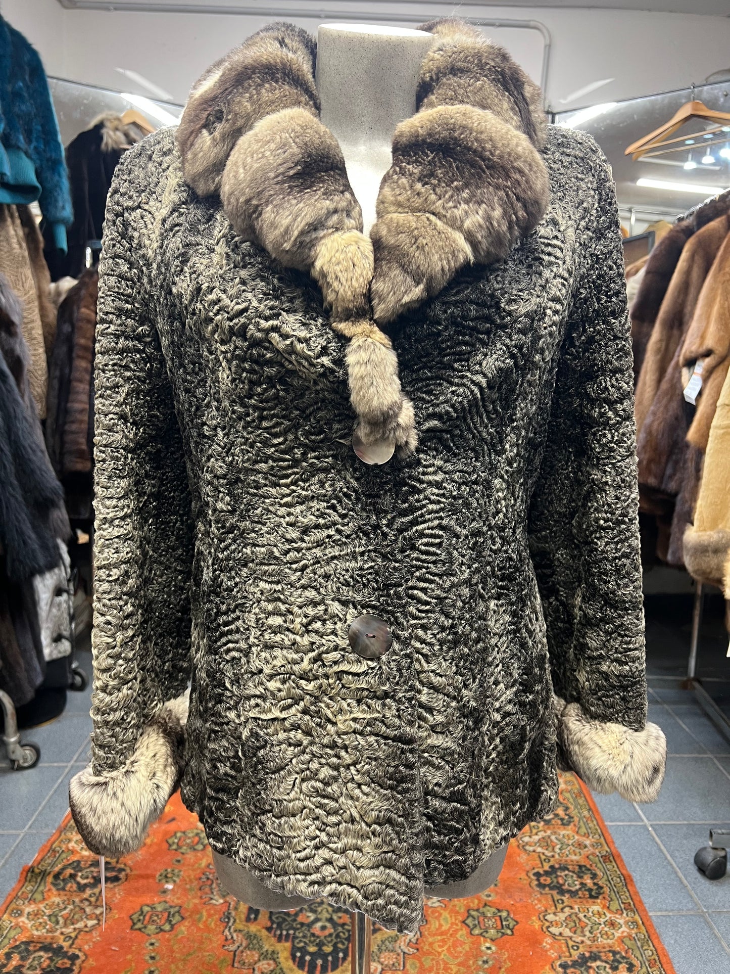 Manteau Astrakan Cincilla