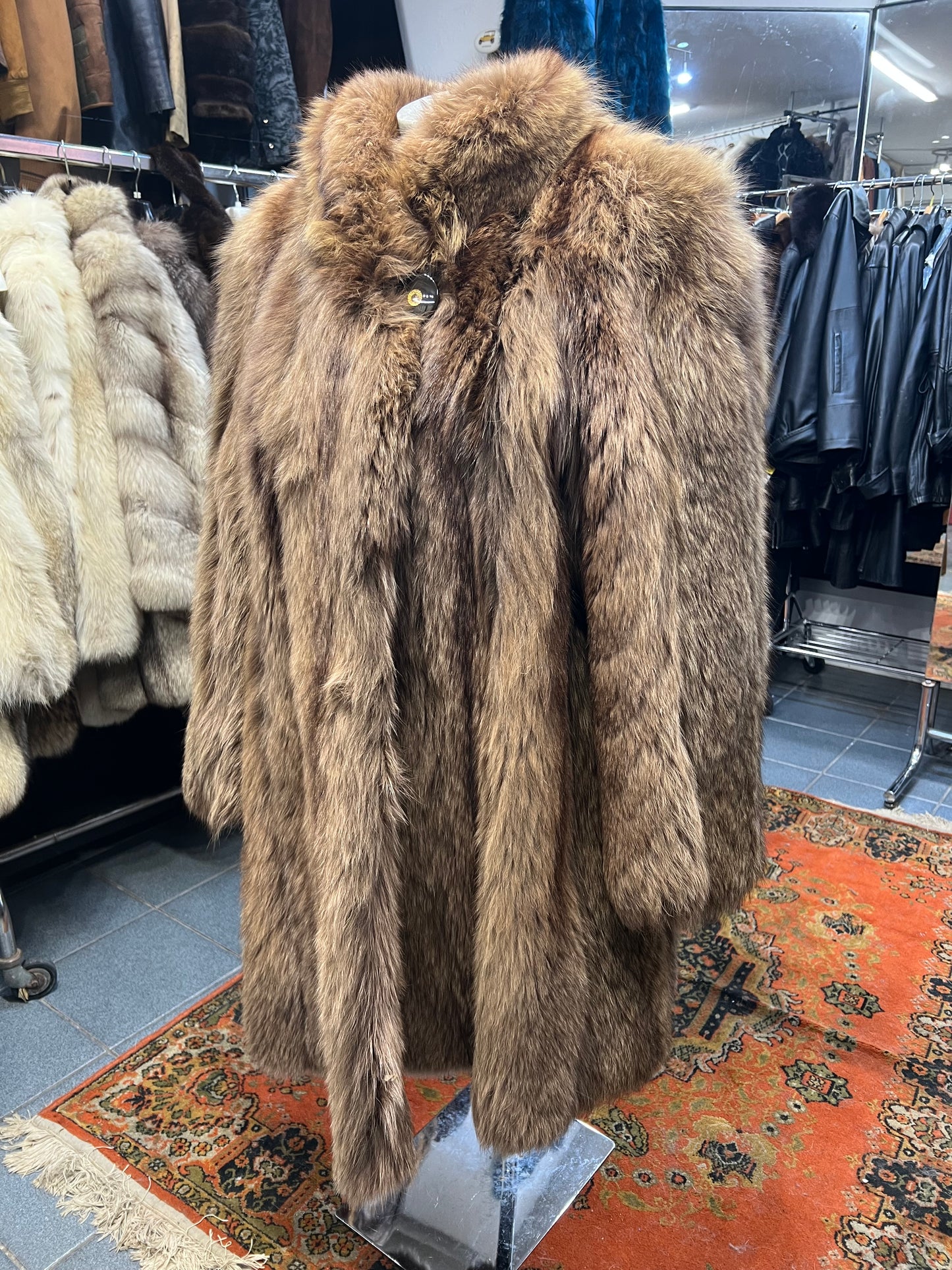 Manteau en Renard Tinté 2422