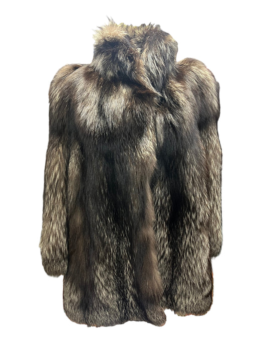 Manteau en fourrure de renard argenté 2745