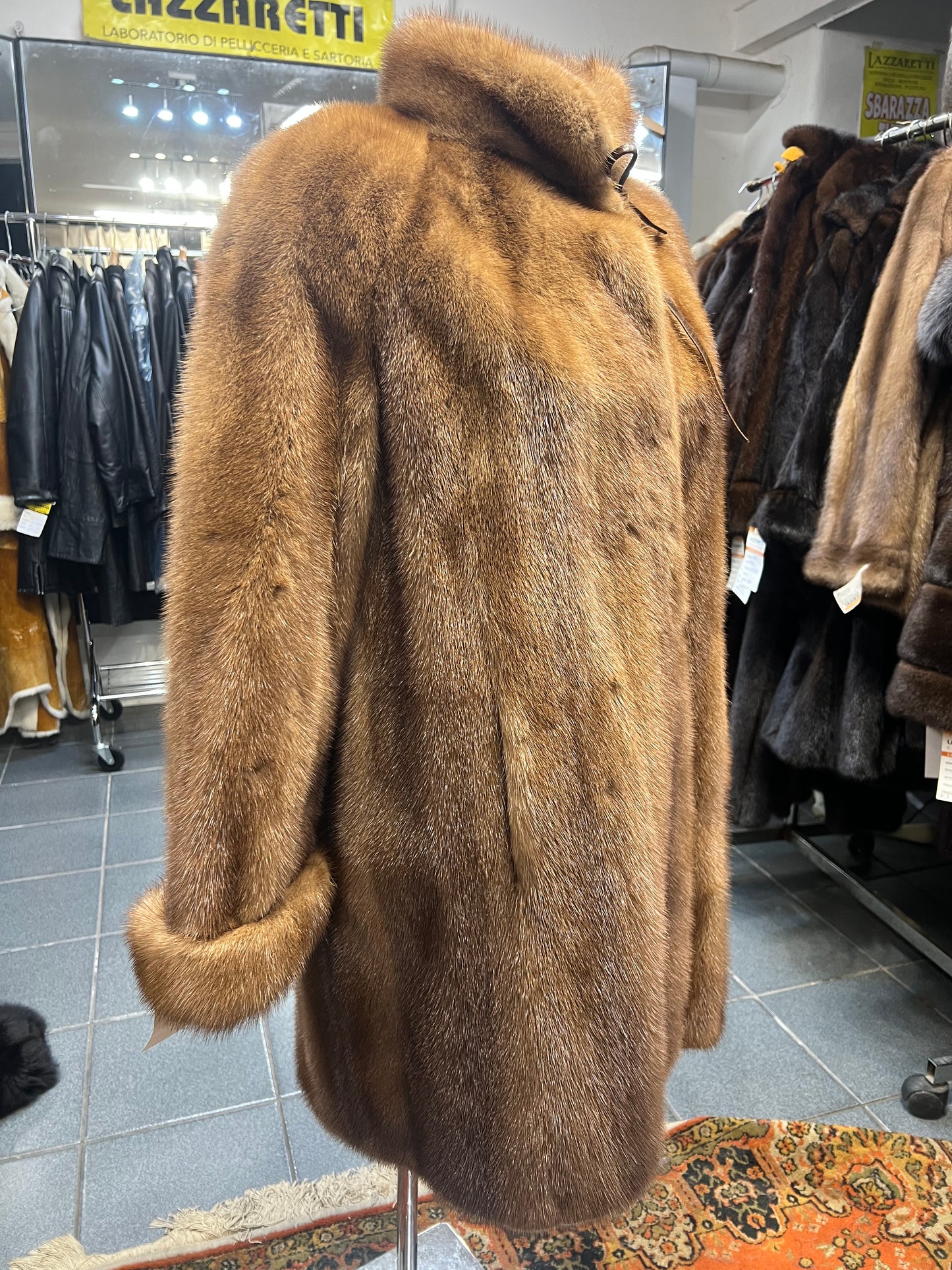 Manteau en fourrure de vison 2537