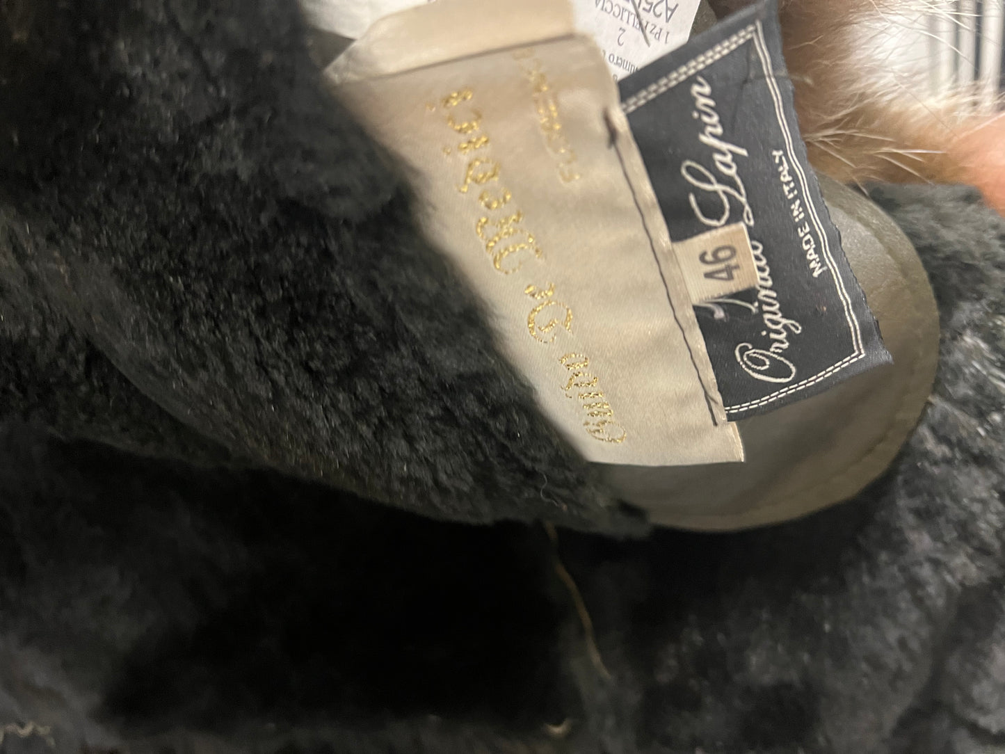 Manteau du bordure en fourrure de renard argenté