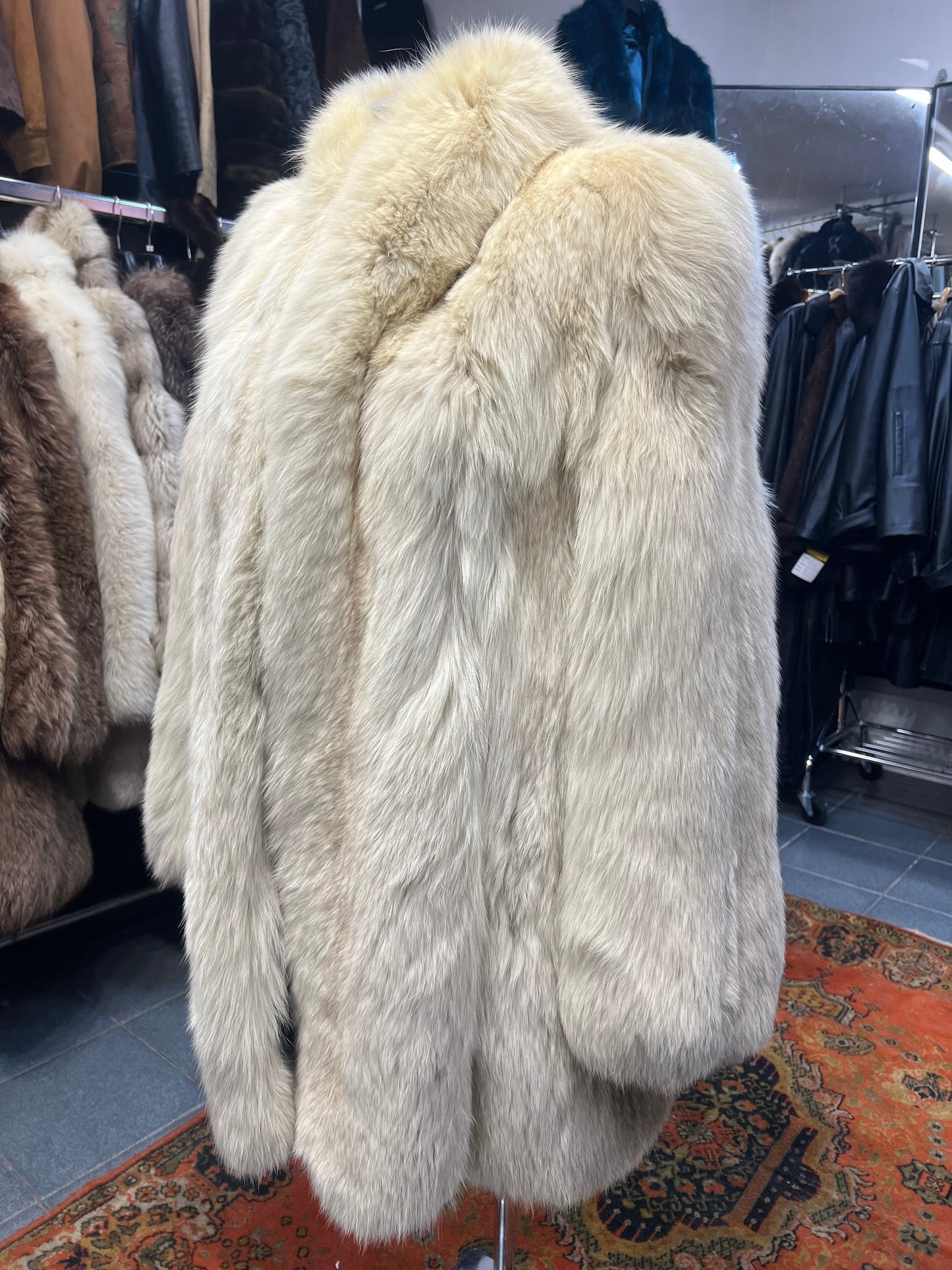 Fourrure en Renard blanc 2465