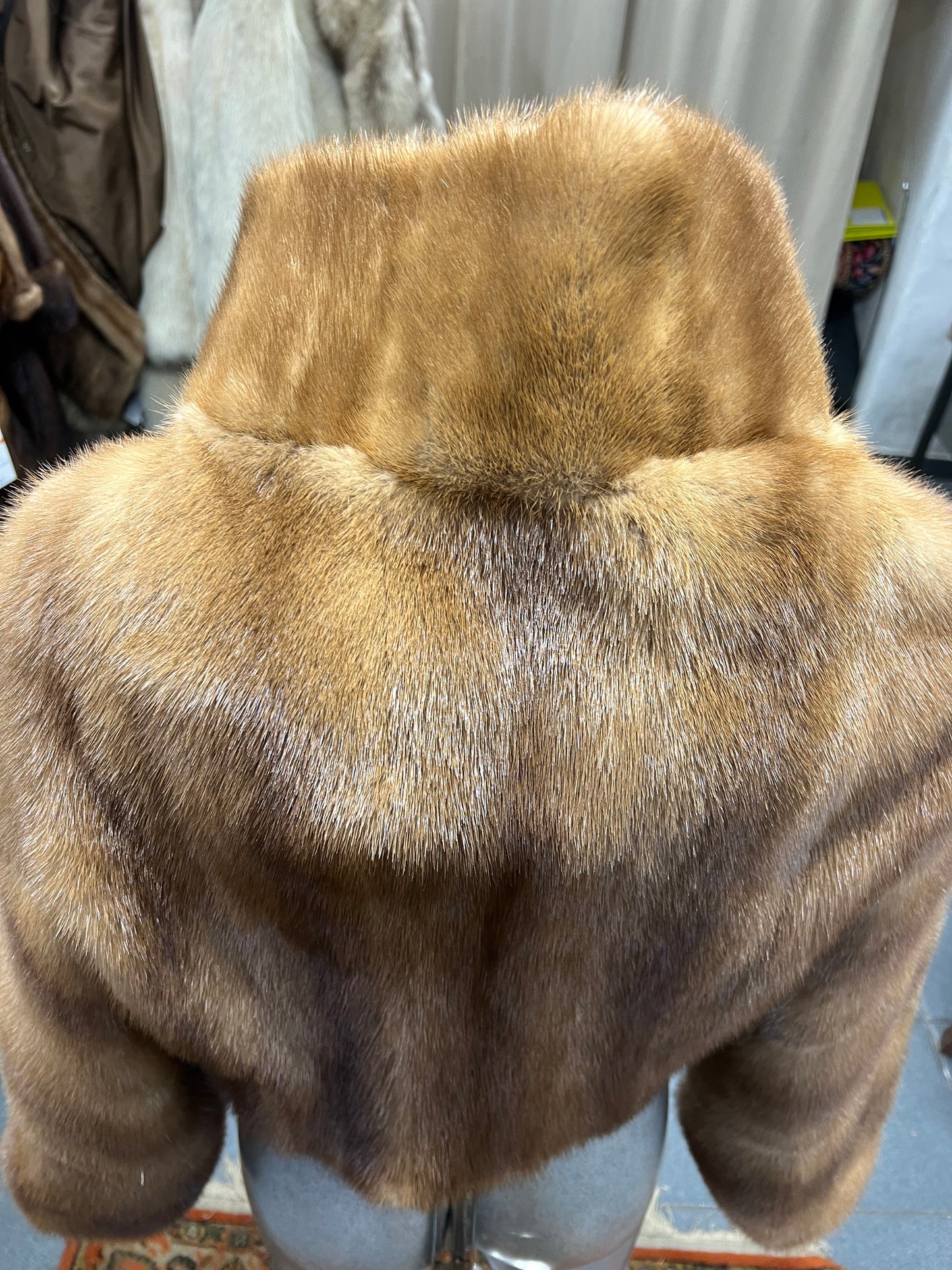 Veste en fourrure de vison collection moderne 2707