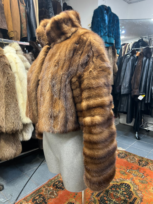 Cape en fourrure de vison