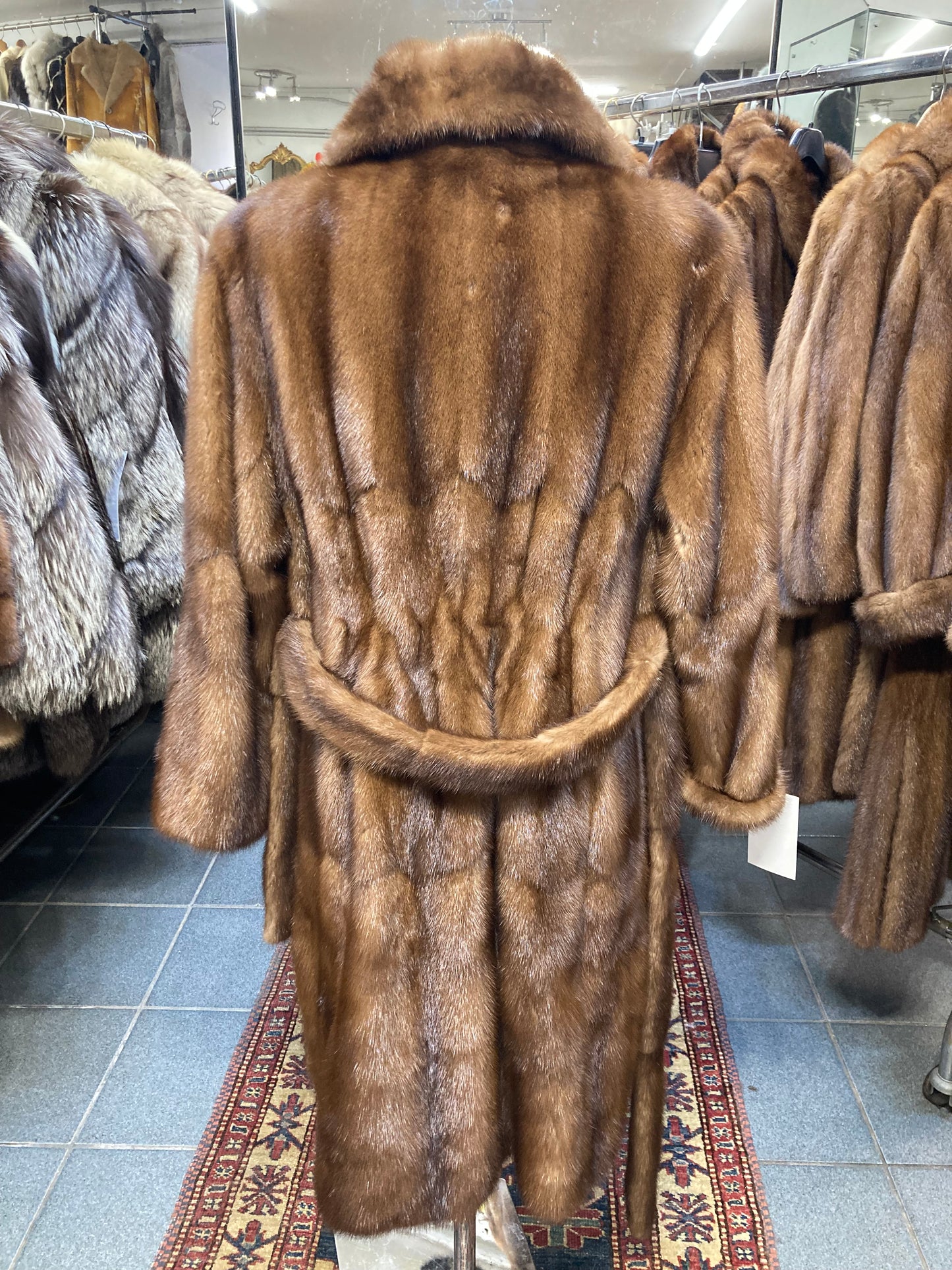 Manteau en vision de fourrure