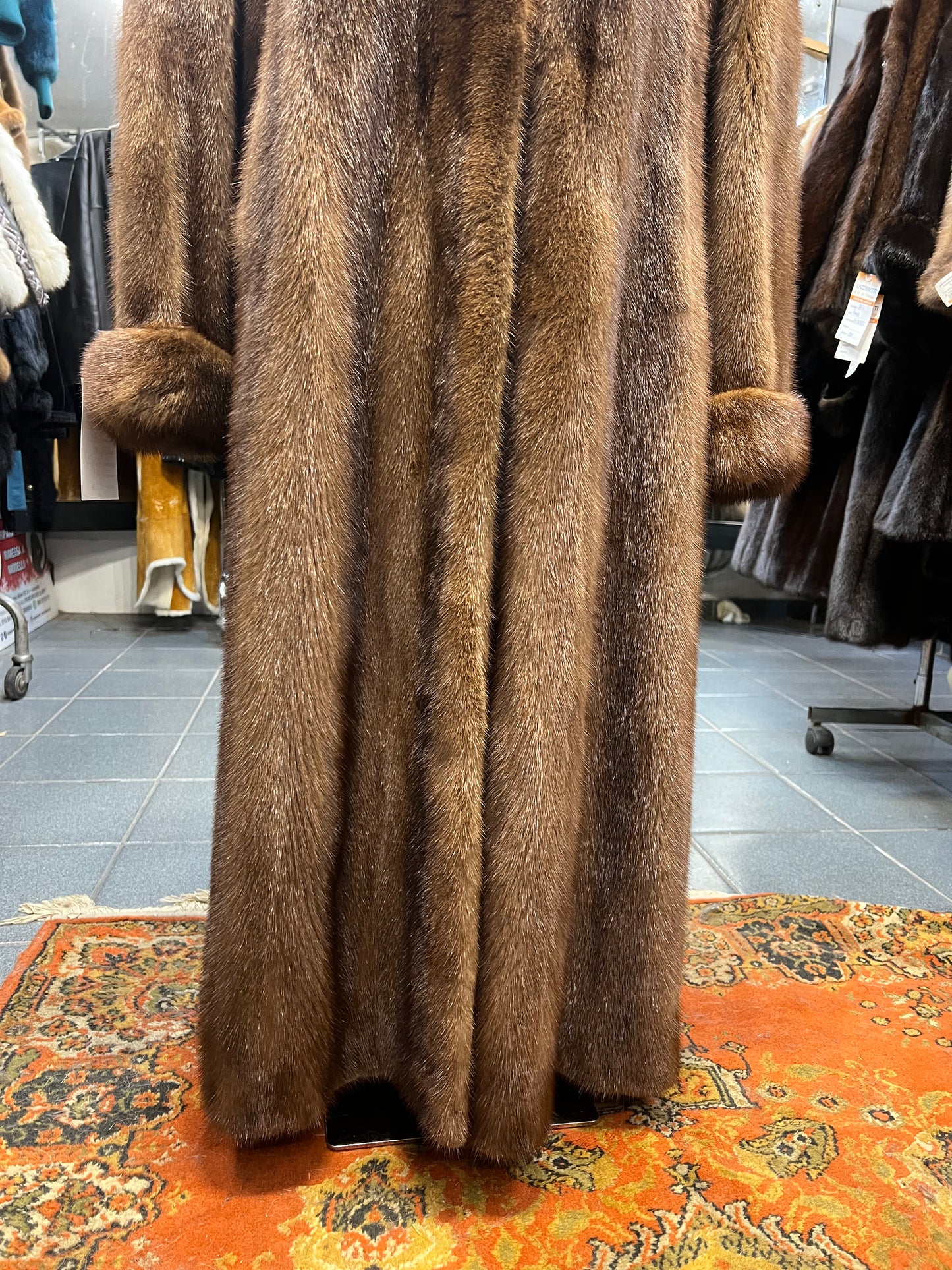 Manteau en fourrure de vison 2702