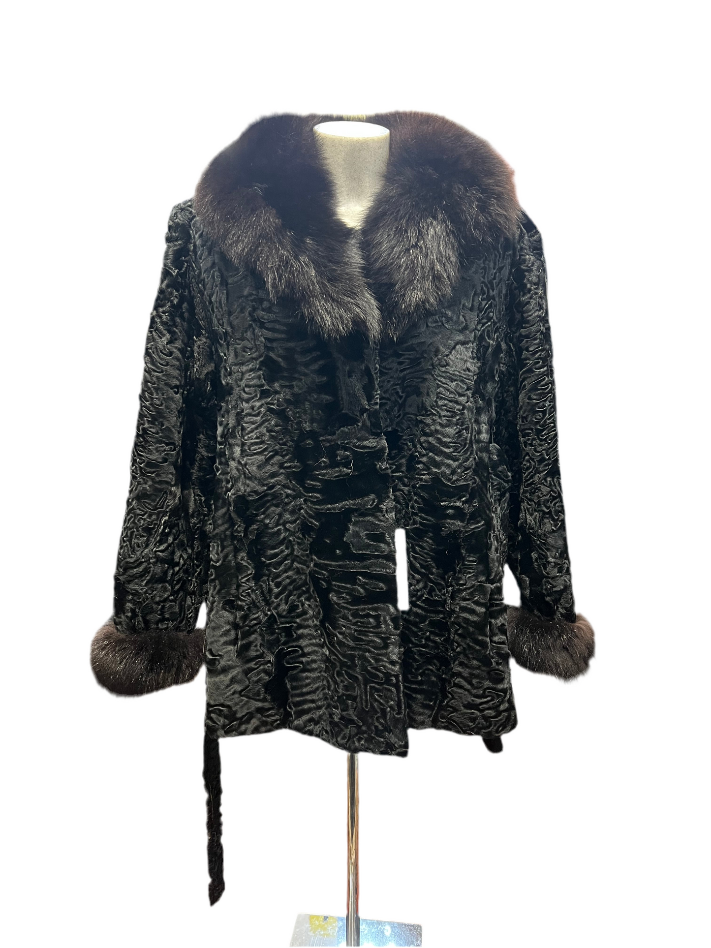 Persan con poignée et col de vison