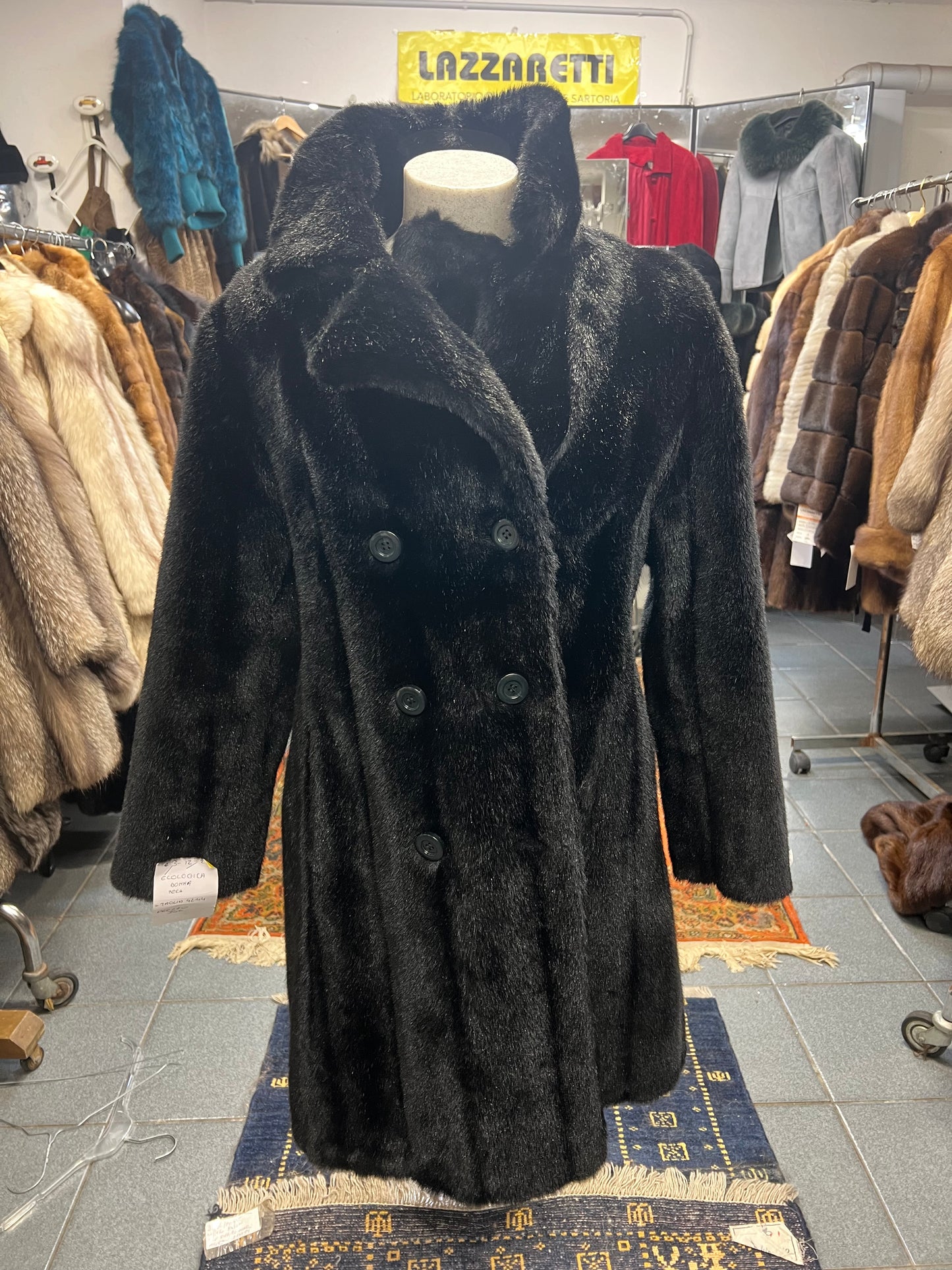 Manteau en fourrure écologique